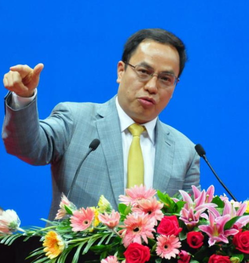 李河君:移動(dòng)能源將成新的經(jīng)濟(jì)增長極